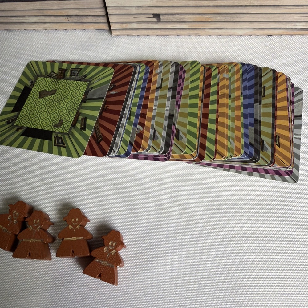 Shaky Manor - The Tilted Treasure Hunt! Board Game By Blue Orange 100% Complete - Picture 9 of 16